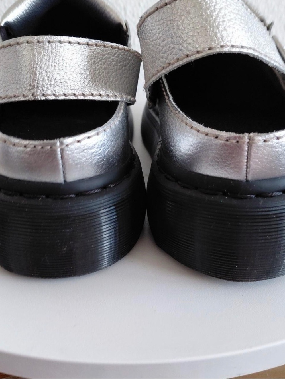 Dr. Martens Laketen Mules - Picture 4 of 5
